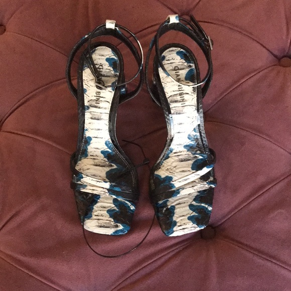 Gianni Bini Zarriah Leather Heel Sandals - Picture 2 of 7